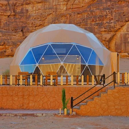 Salman Zwaidh Camp Hotel Wadi Rum Bagian luar foto